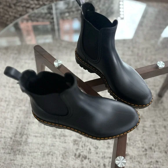 Igor Ladies Trak Tri BlackWater Chelsea Shoes Size 37 - Picture 3 of 12